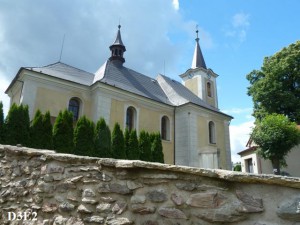 kostel-v-novem-hradku.jpg