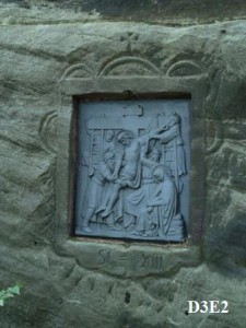 jedno ze zastavení křížové cesty na vrchol Křížového vrchu