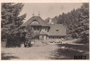 Bartoňova útulna v Pekle na dobové pohlednici